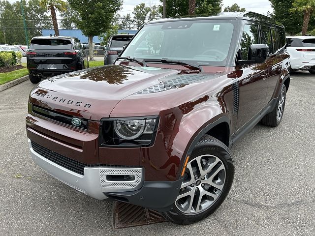 2025 Land Rover Defender 130 P400 S