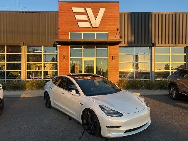 2020 Tesla Model 3 Performance