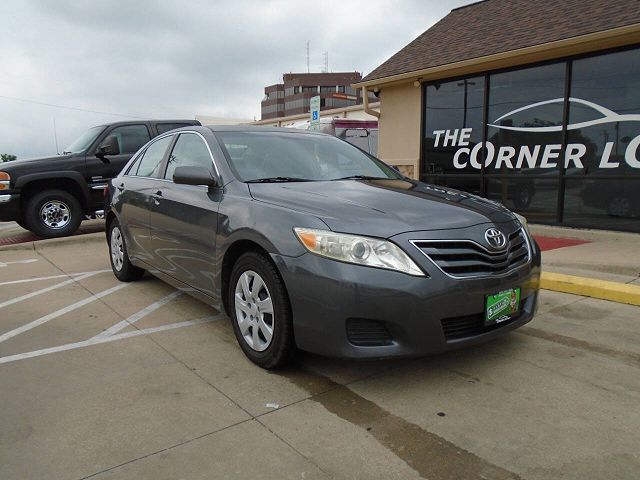 2011 Toyota Camry LE