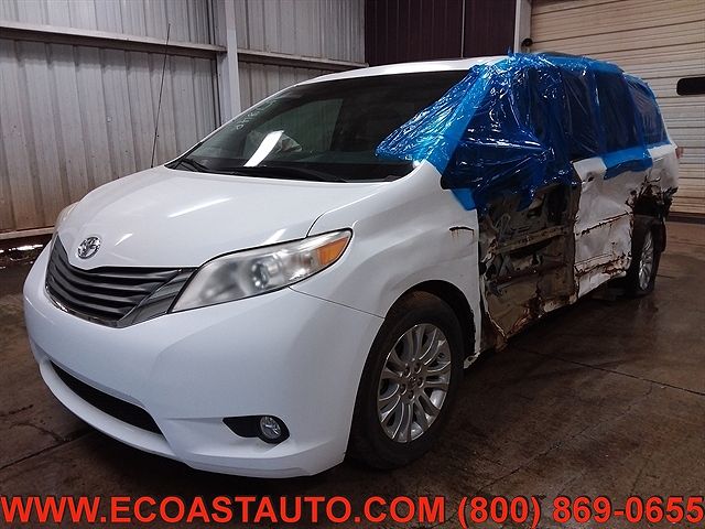2012 Toyota Sienna XLE 