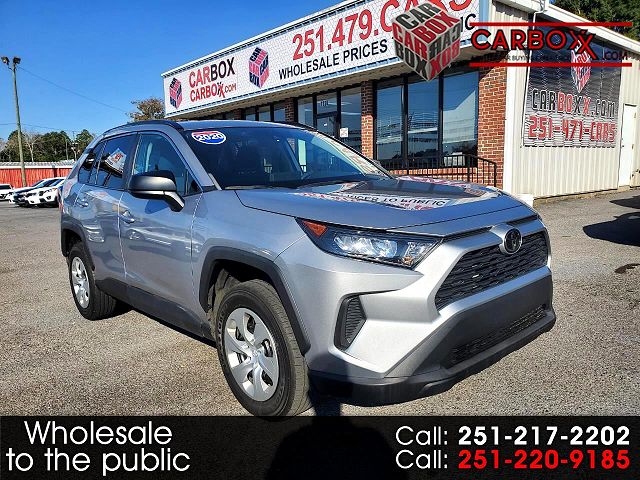 2020 Toyota RAV4 LE 