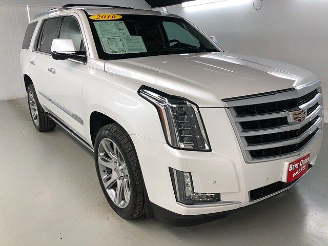 2016 Cadillac Escalade  Premium