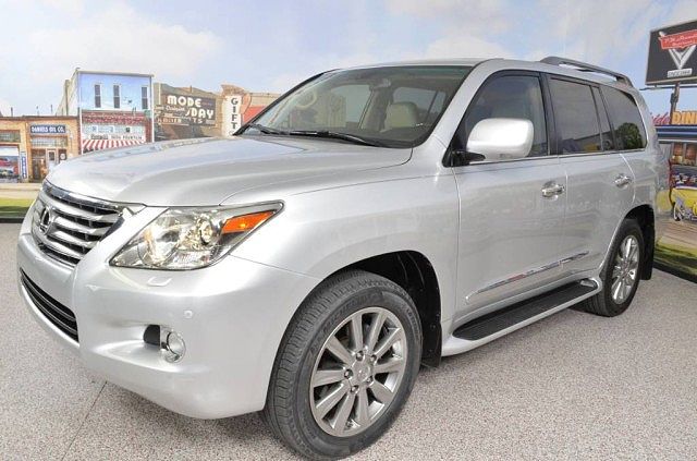 2011 Lexus LX 570 