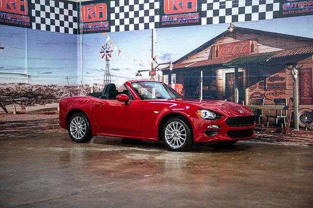 2018 Fiat 124 Spider Lusso 