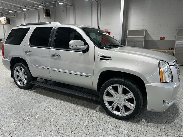 2011 Cadillac Escalade Platinum Edition