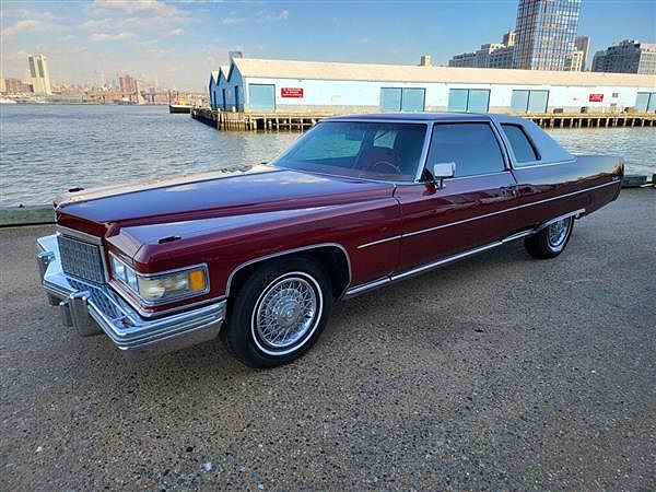 1976 Cadillac Fleetwood  