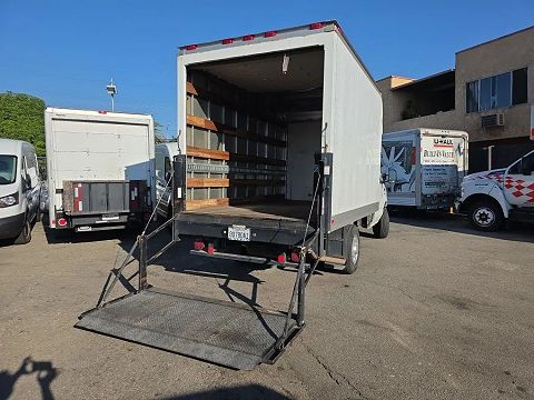 2011 Ford Econoline E-350