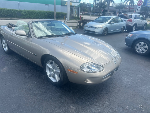 1998 Jaguar XK photo