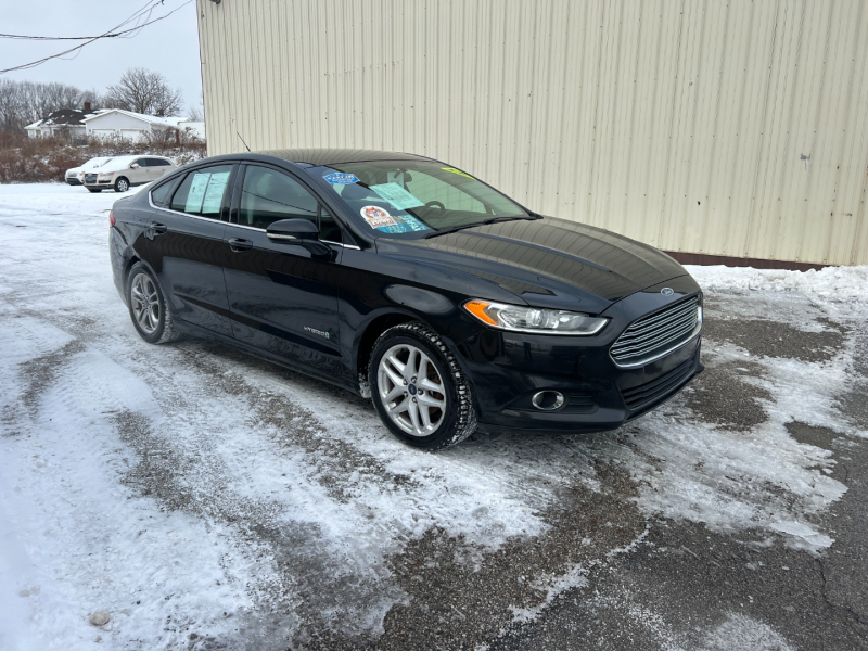 2015 Ford Fusion Girard OH
