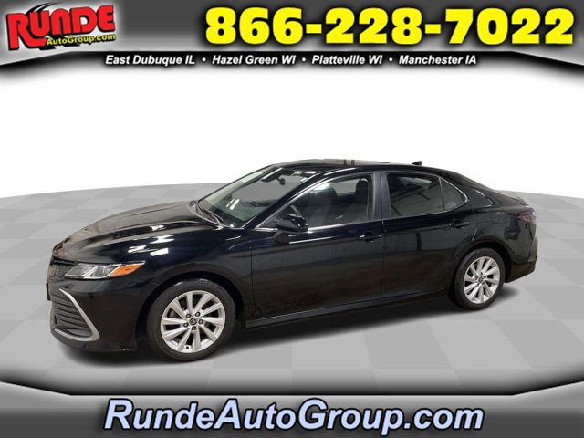 2022 Toyota Camry East Dubuque IL