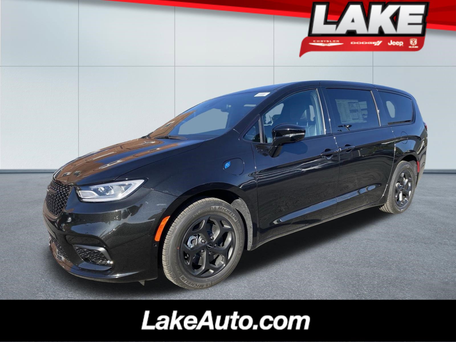 2024 Chrysler Pacifica Lewistown PA