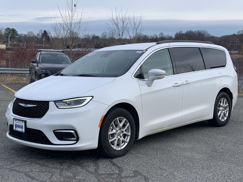 2022 Chrysler Pacifica Pittsfield MA