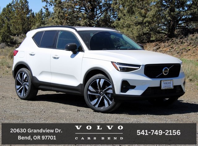 2024 Volvo XC40 Bend OR