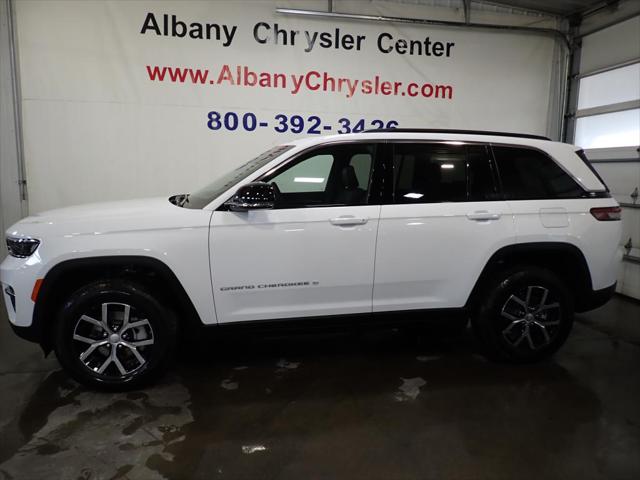 2024 Jeep Grand Cherokee Albany MN