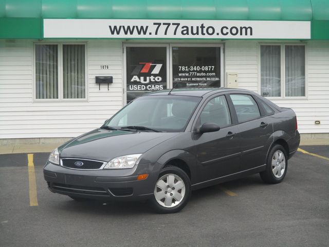 2006 FORD FOCUS SE