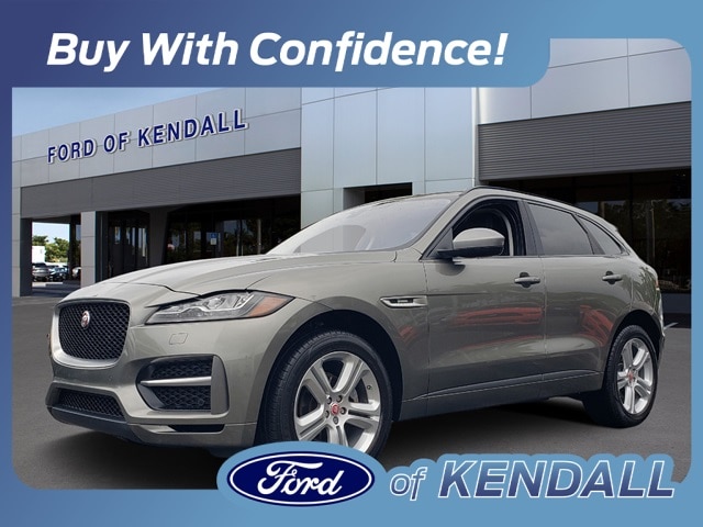 2018 Jaguar F-Pace photo