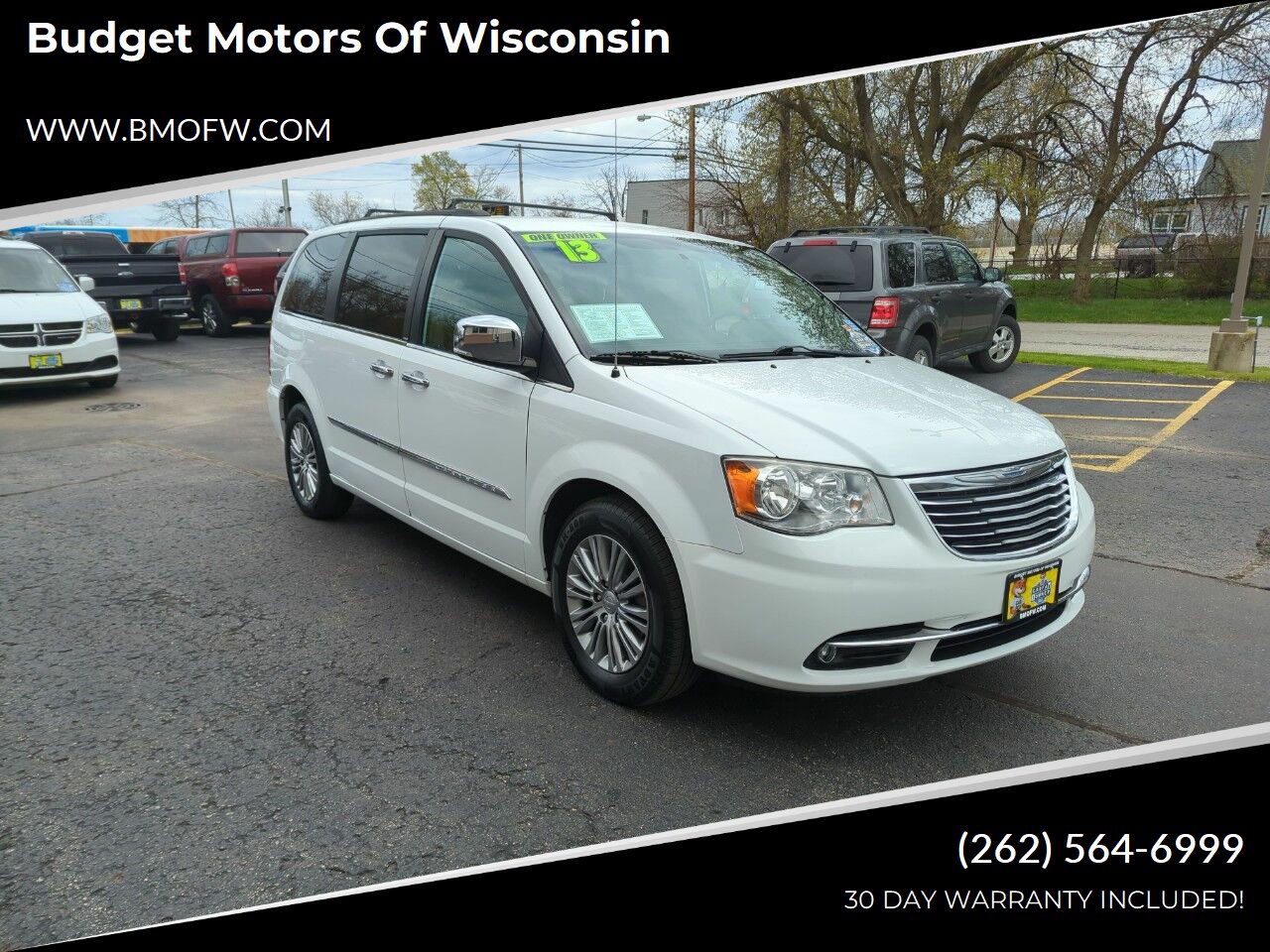 2013 Chrysler Town & Country Racine WI